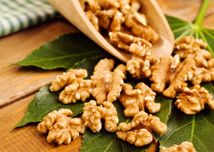 Organic Raw Walnuts - Anna and Sarah