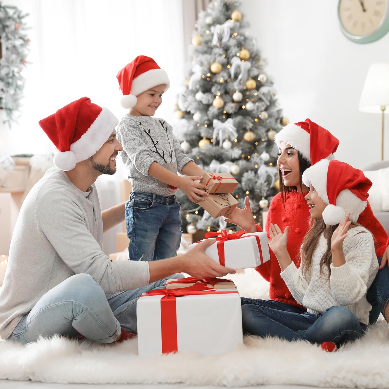 Assorted Hot Cocoa Advent Calendar Premium Box (12 Days Christmas Countdown)