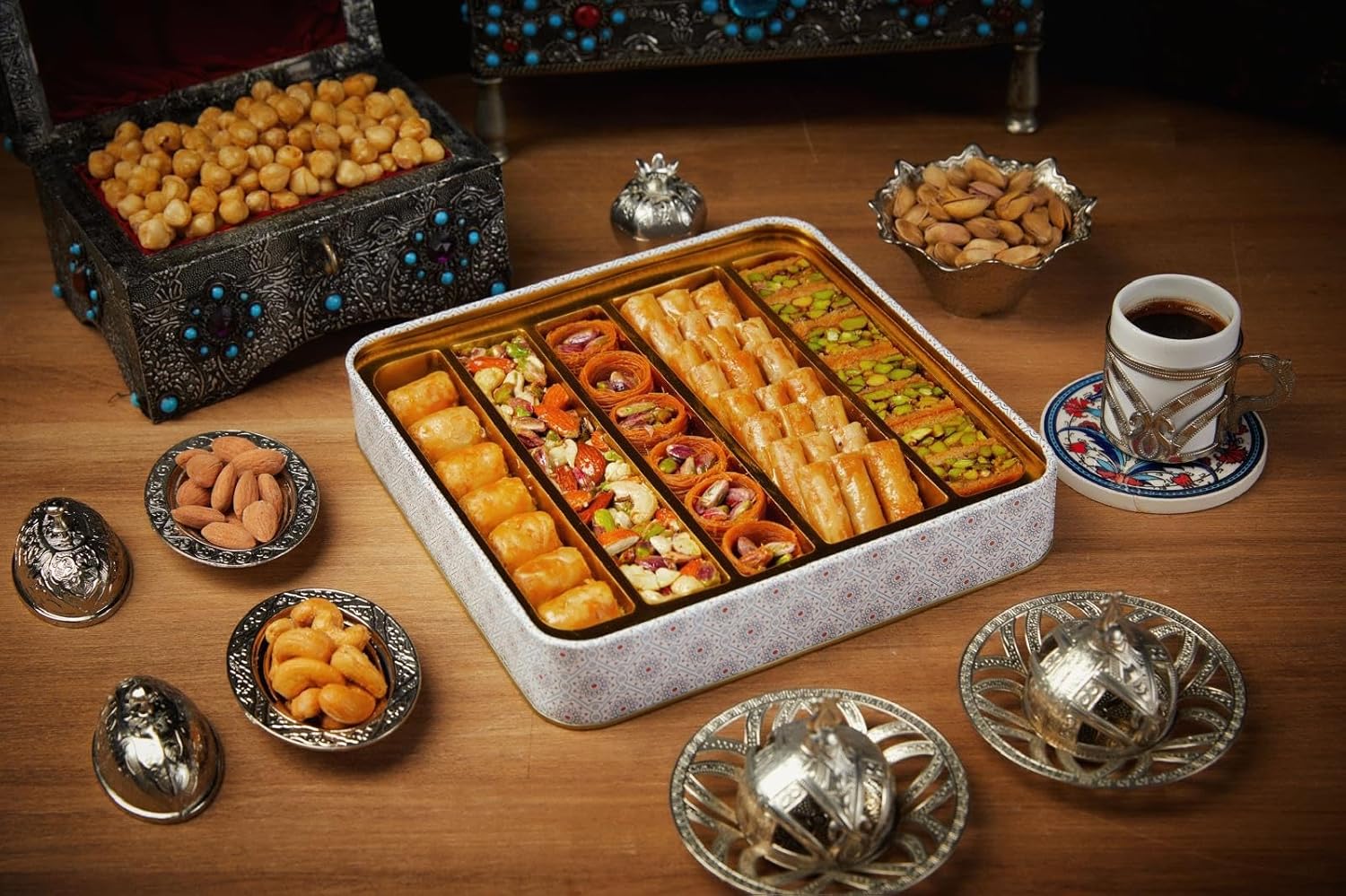 Sarah's Candy Factory 1.1 Lb Assorted Premium Baklava Pastry Gift Box Halal Snacks