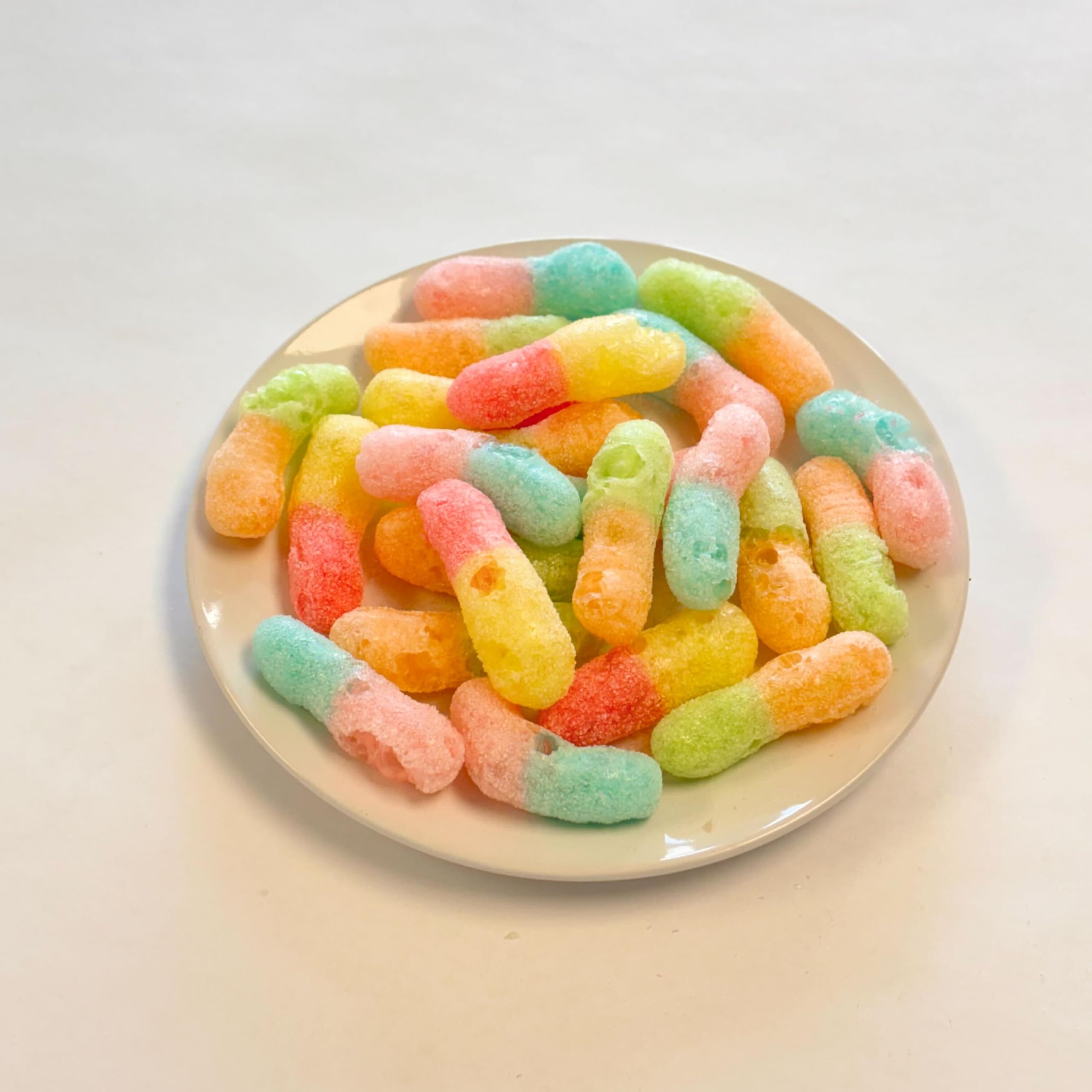 Sarah's Candy Factory Freeze Dried Sour Worms - Sweet & Crunchy Treats (4.5 Oz)